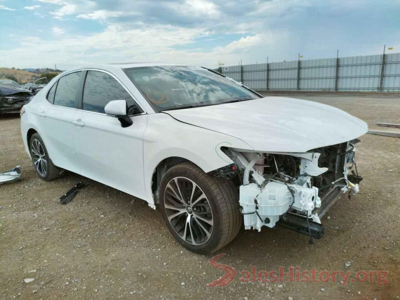 4T1B11HK5KU765066 2019 TOYOTA CAMRY