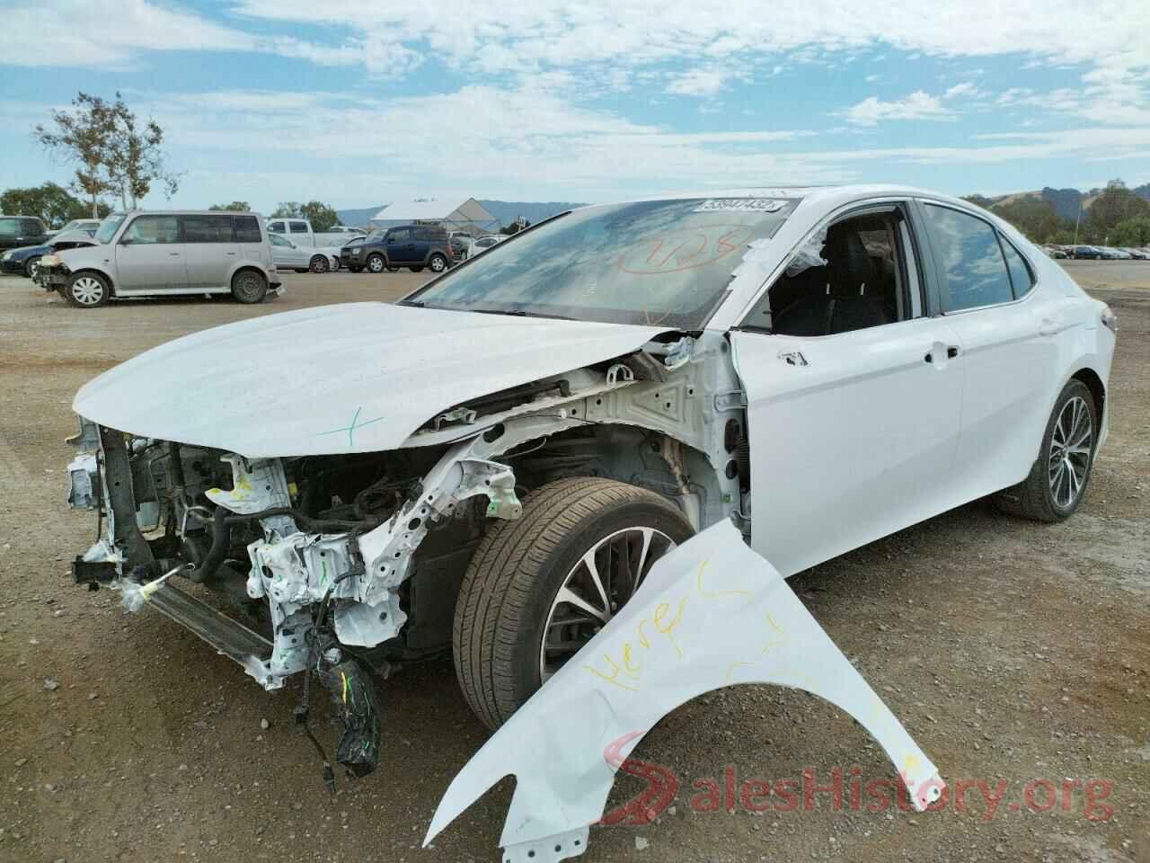 4T1B11HK5KU765066 2019 TOYOTA CAMRY