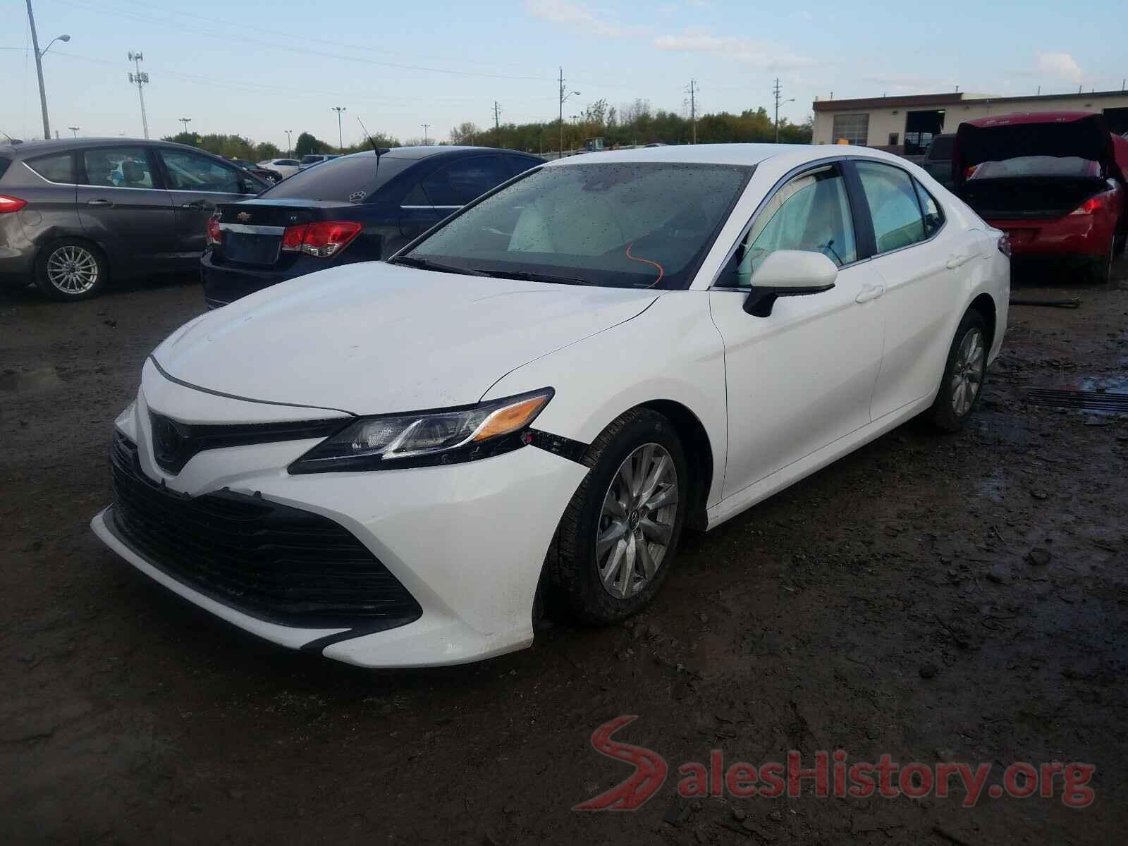 4T1B11HK8KU813398 2019 TOYOTA CAMRY