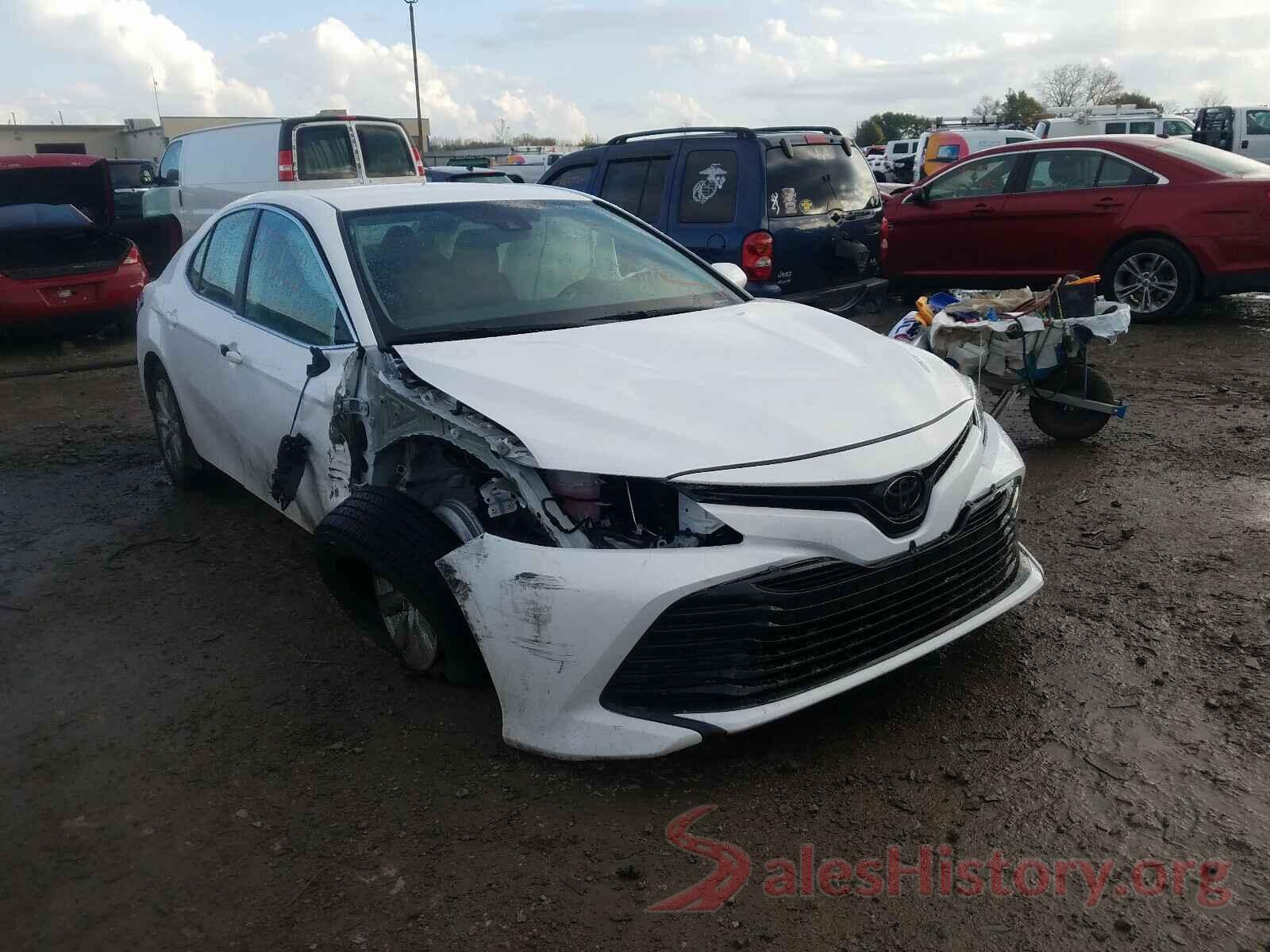 4T1B11HK8KU813398 2019 TOYOTA CAMRY