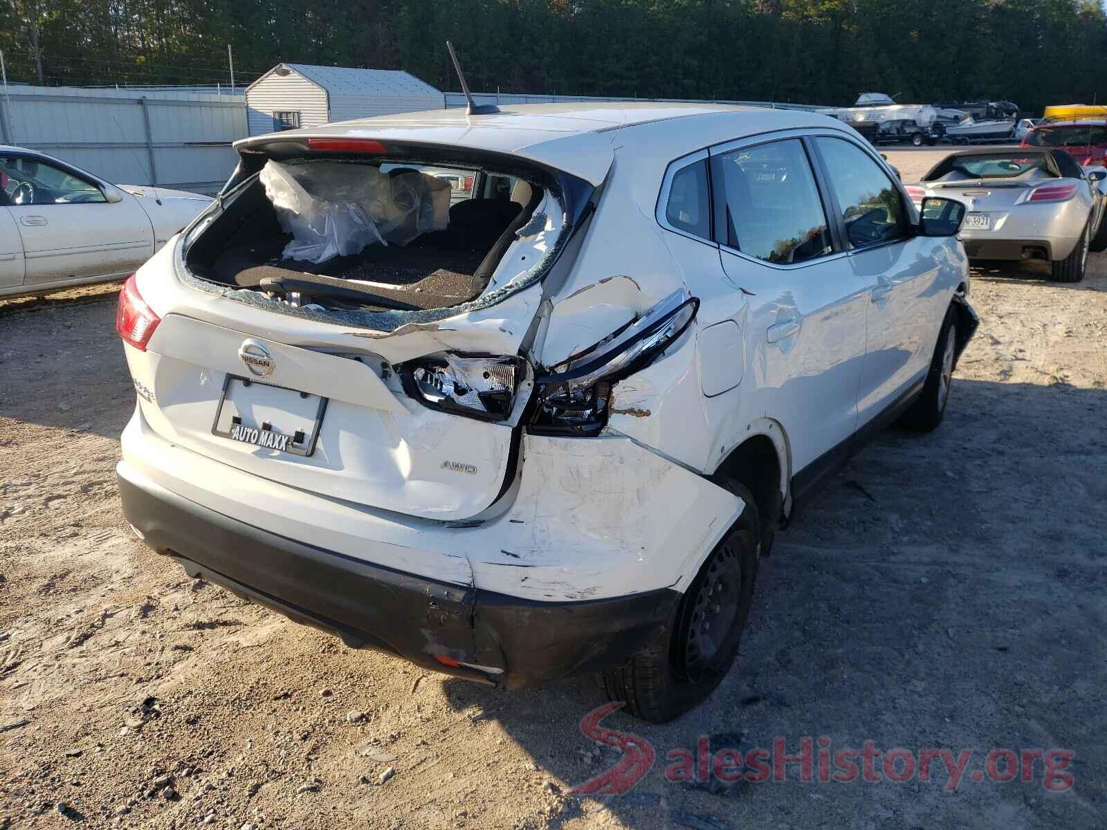 JN1BJ1CR6JW255923 2018 NISSAN ROGUE