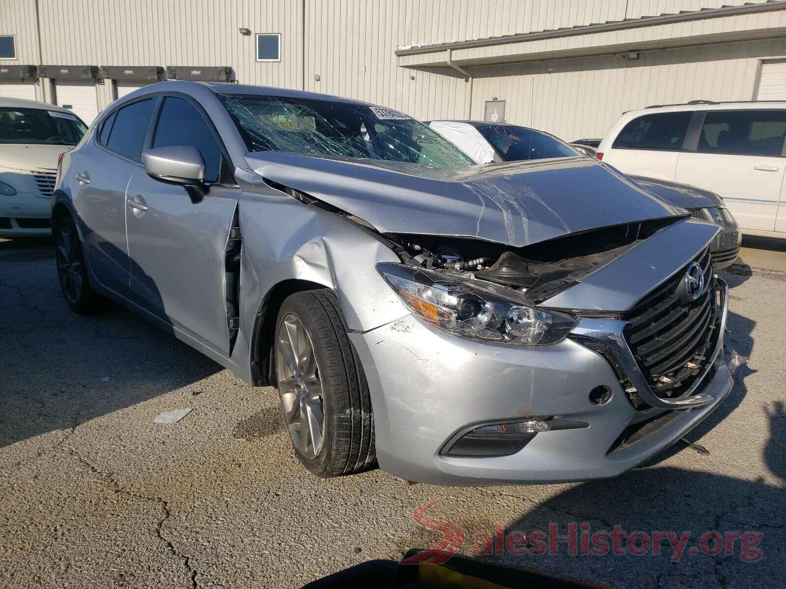 3MZBN1L36JM181297 2018 MAZDA 3