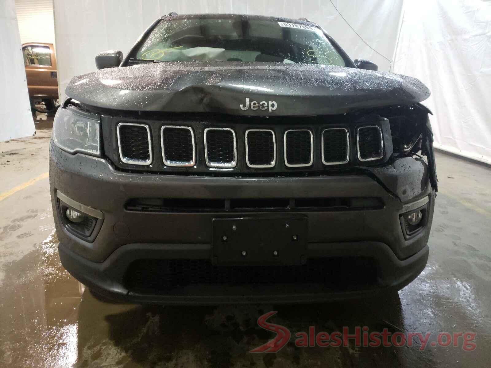 3C4NJDBB5KT813896 2019 JEEP COMPASS