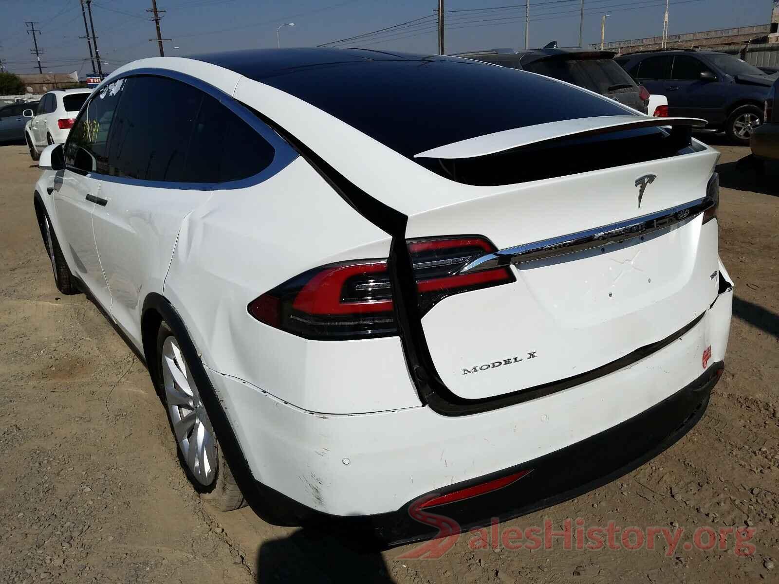 5YJXCBE26HF065816 2017 TESLA MODEL X