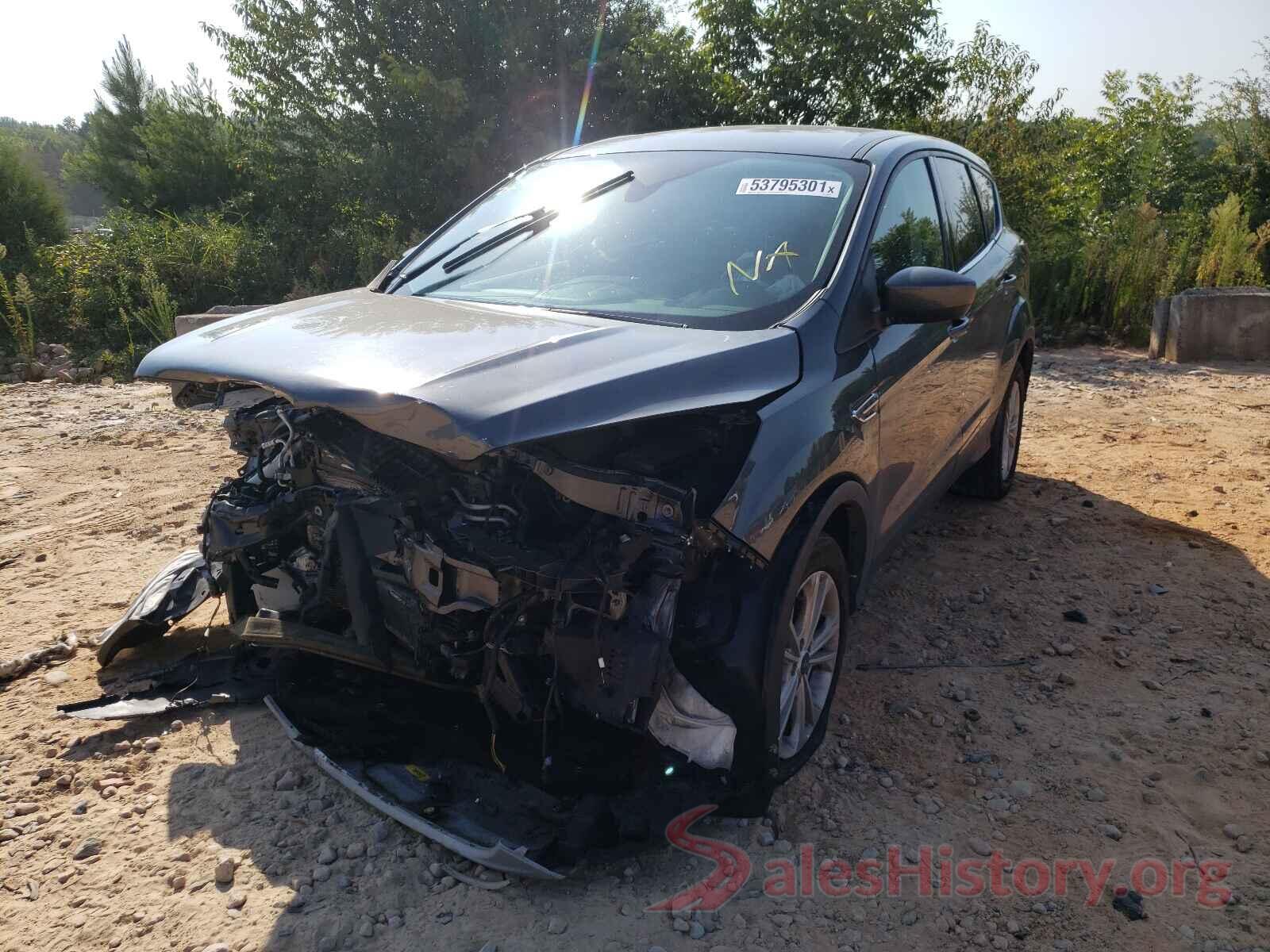 1FMCU0GD7KUB30360 2019 FORD ESCAPE