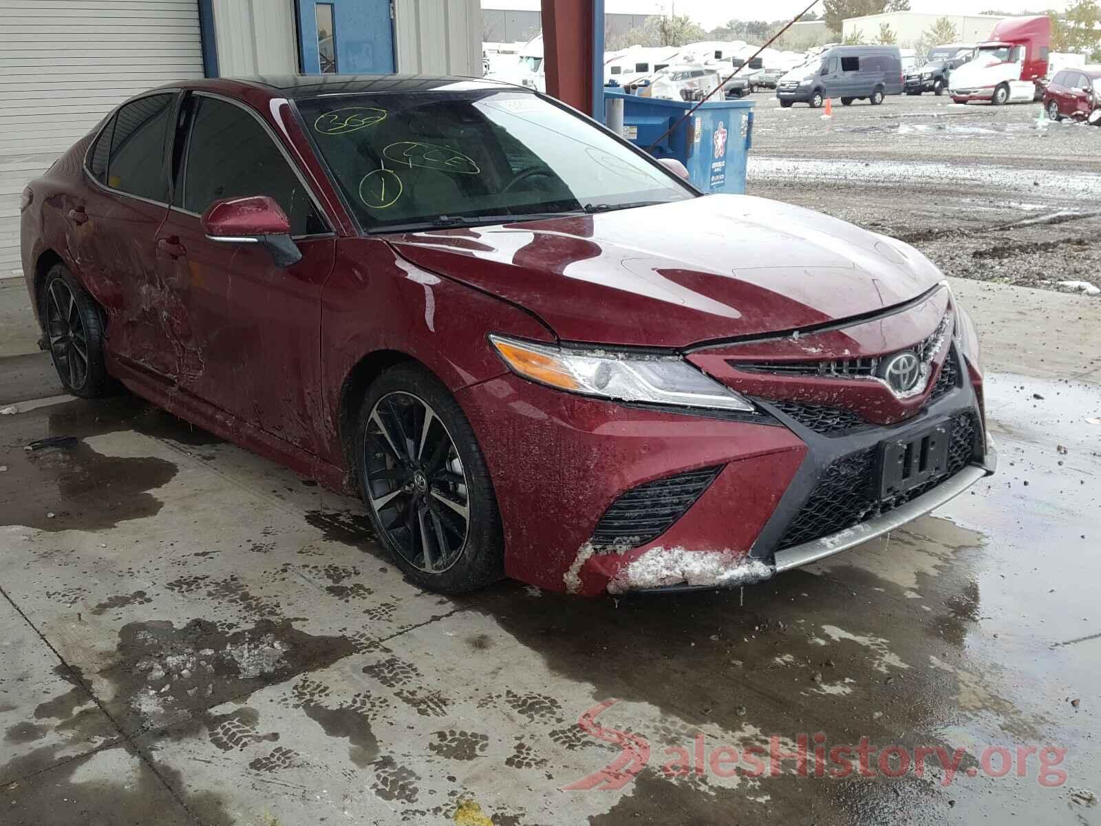 4T1B61HKXJU534275 2018 TOYOTA CAMRY