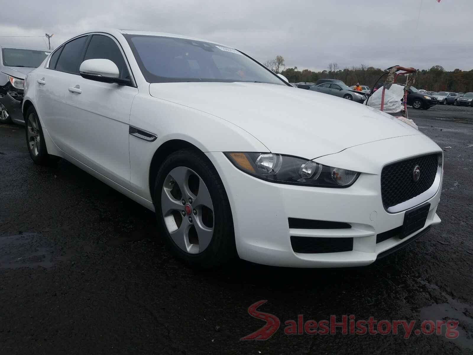 SAJAR4BG2HA946961 2017 JAGUAR XE