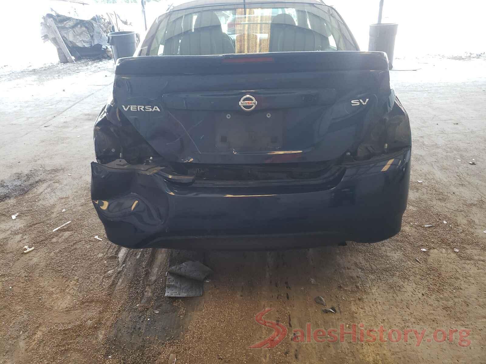 3N1CN7AP2JL868320 2018 NISSAN VERSA