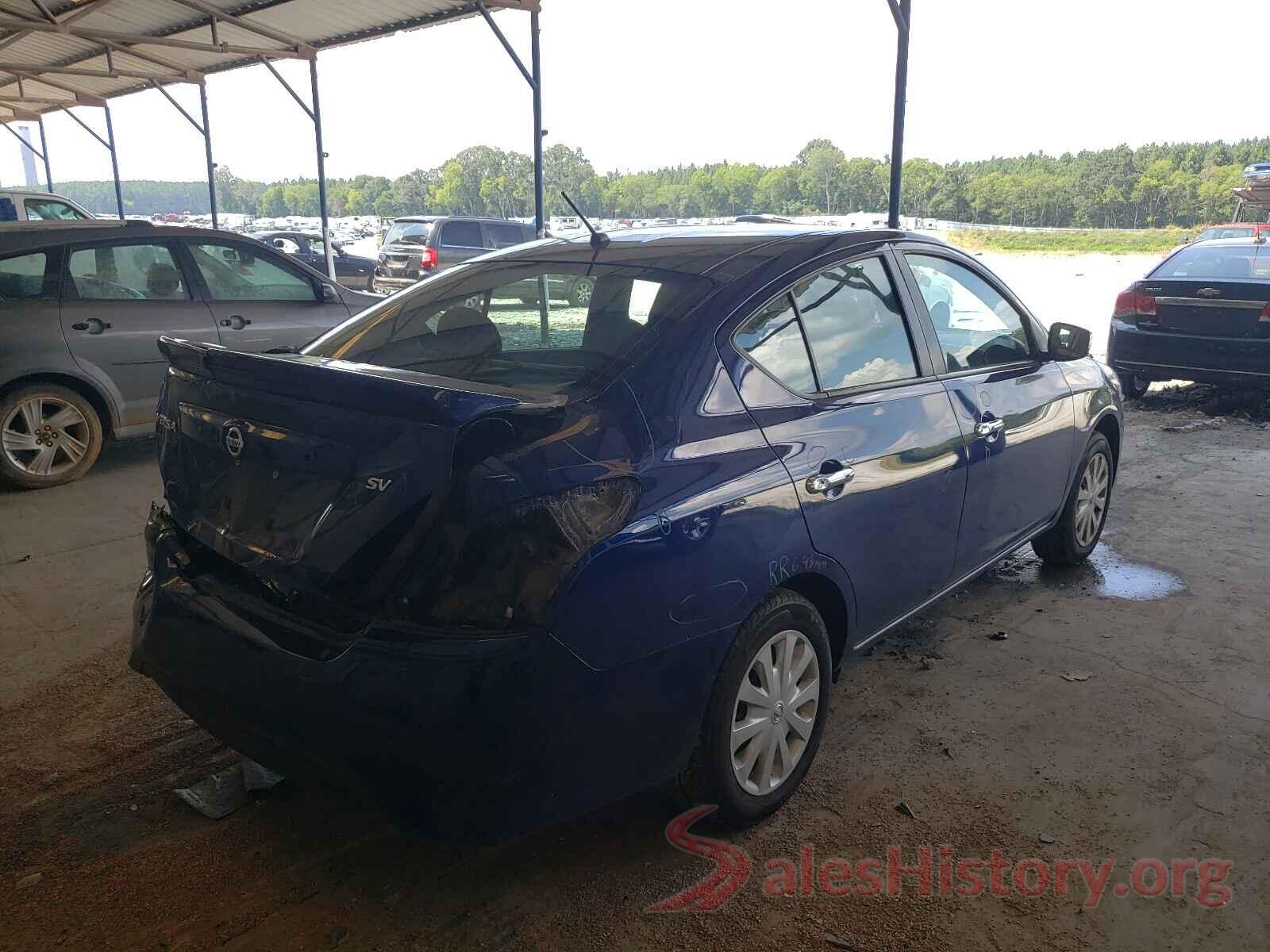 3N1CN7AP2JL868320 2018 NISSAN VERSA