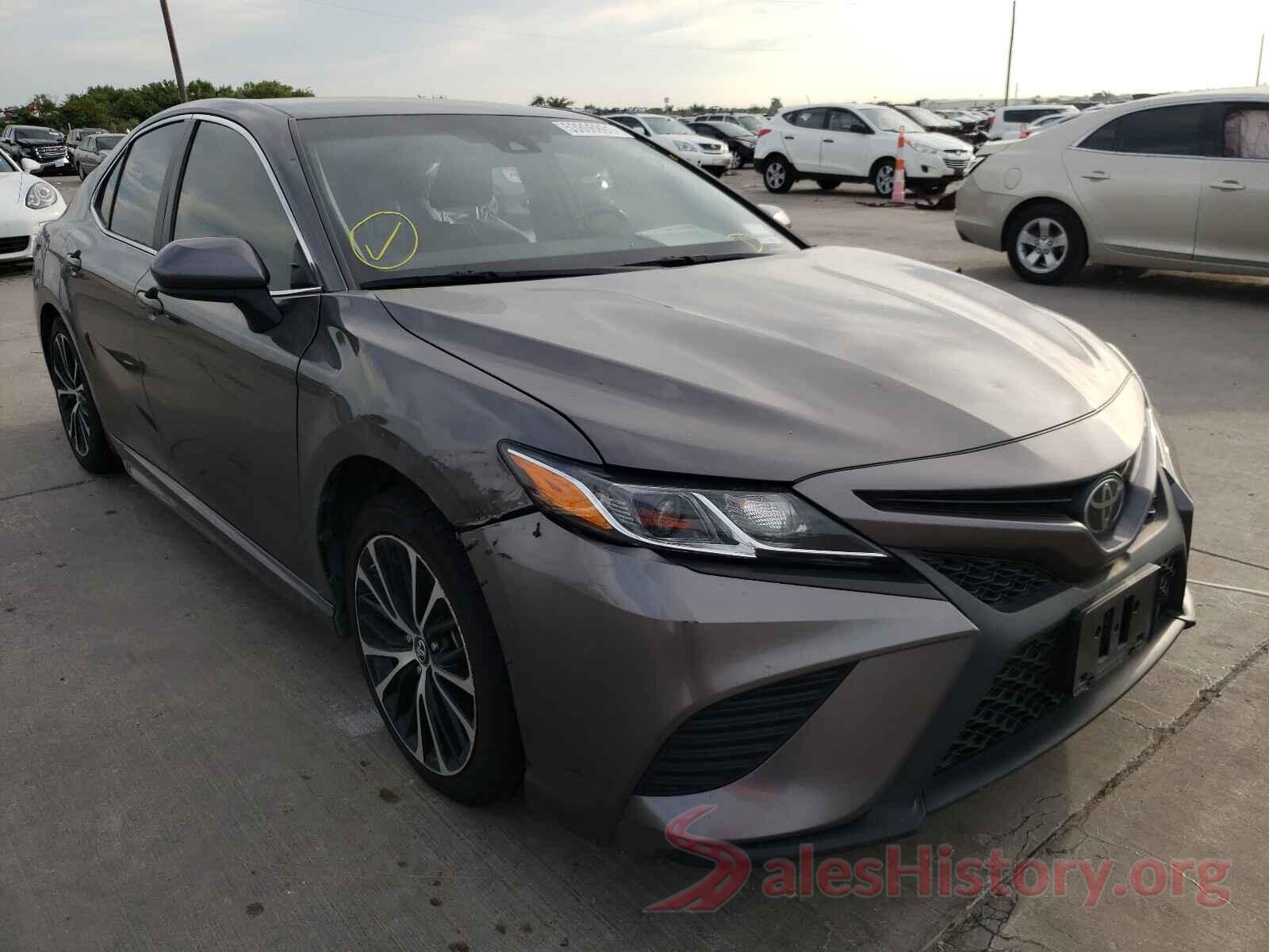 4T1B11HK2KU689872 2019 TOYOTA CAMRY