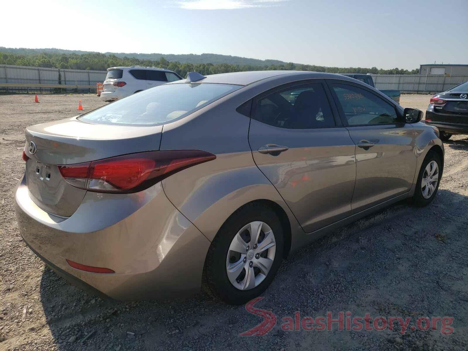 5NPDH4AE1GH665014 2016 HYUNDAI ELANTRA