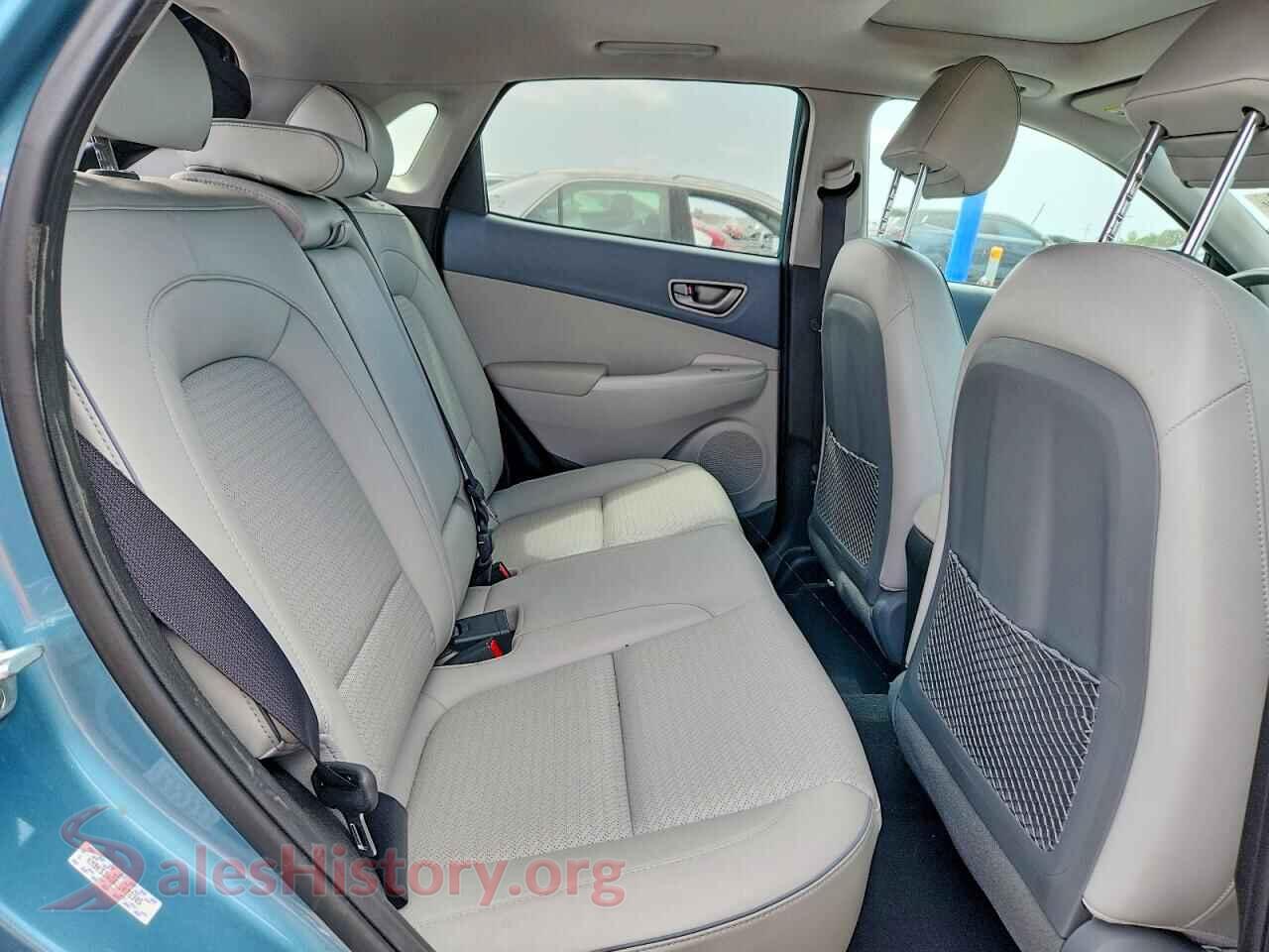2020 HYUNDAI KONA VIN KM8K53AG6LU072305, VIN plate