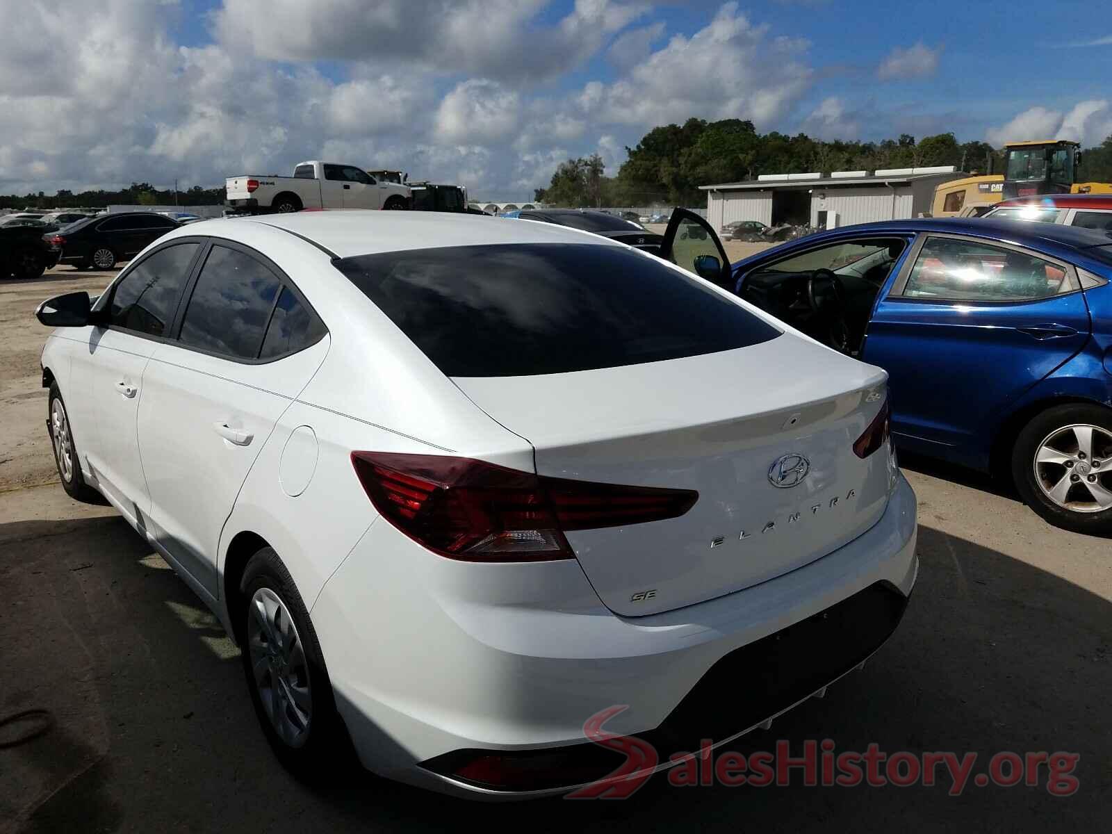 5NPD74LF0KH486819 2019 HYUNDAI ELANTRA