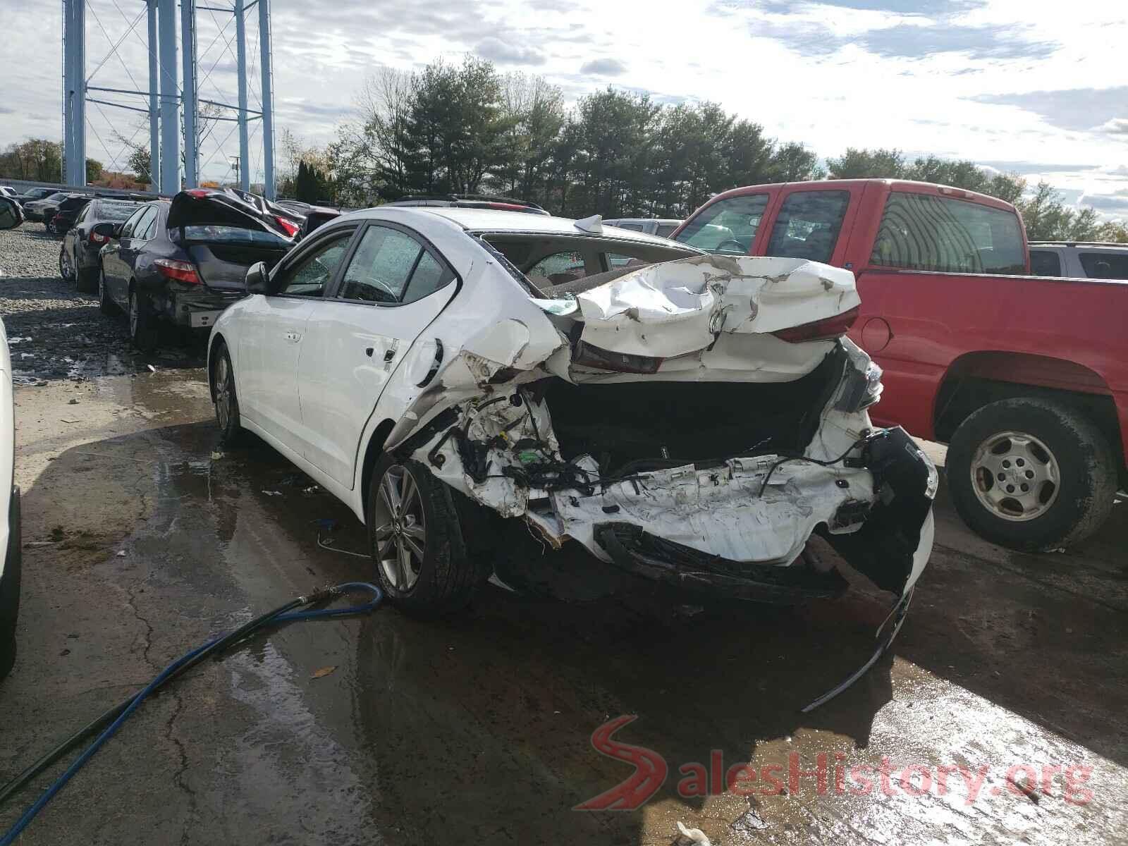 5NPD84LF3JH363673 2018 HYUNDAI ELANTRA