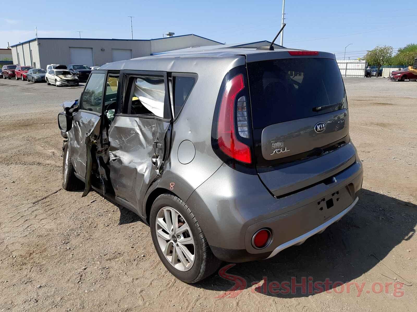 KNDJP3A52J7621499 2018 KIA SOUL