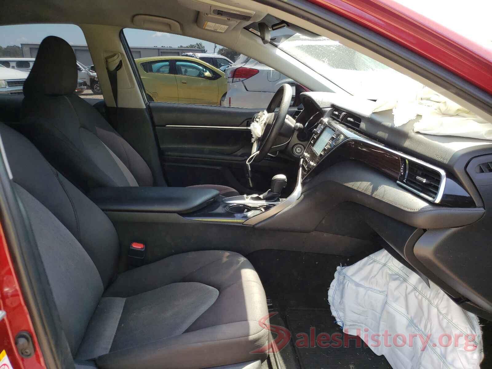 4T1B11HK1JU655744 2018 TOYOTA CAMRY