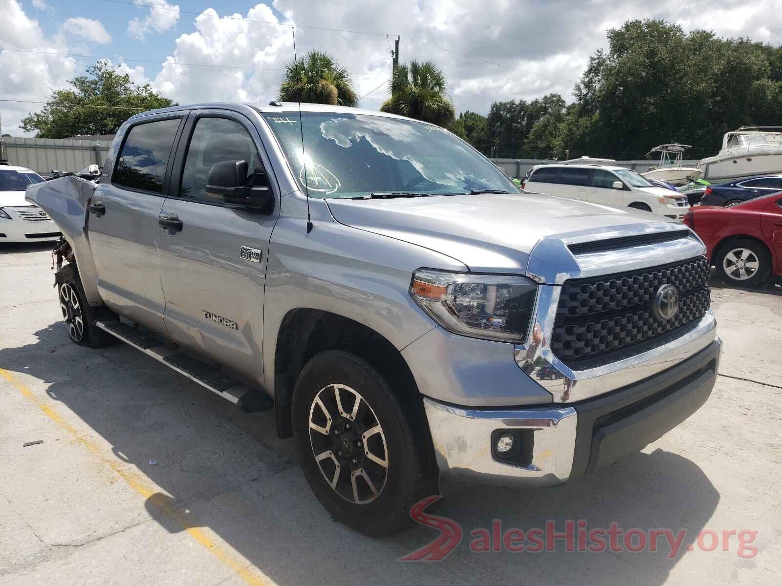 5TFDY5F13JX733627 2018 TOYOTA TUNDRA