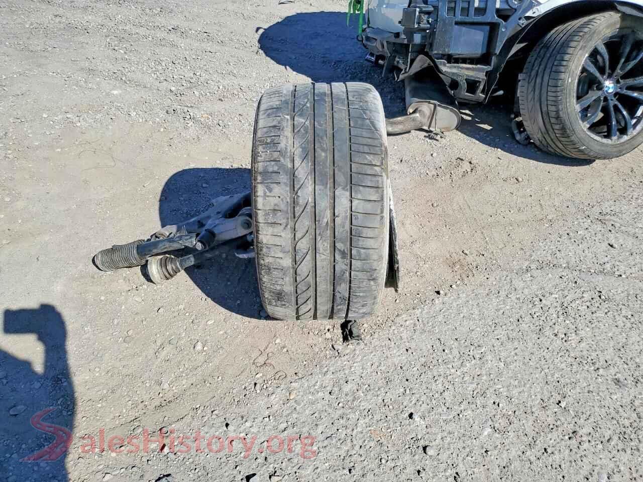 2018 BMW X5 VIN 5UXKR0C5XJ0X90803, wheel and tire