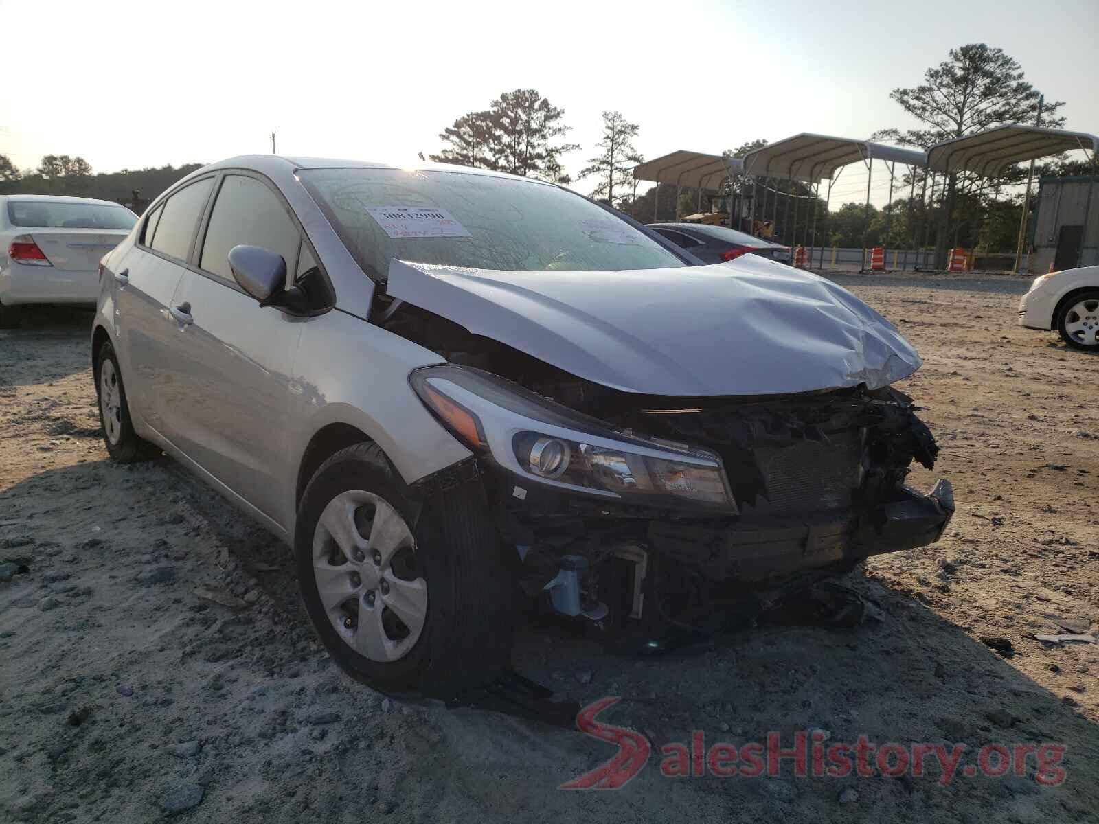 3KPFL4A77HE145267 2017 KIA FORTE