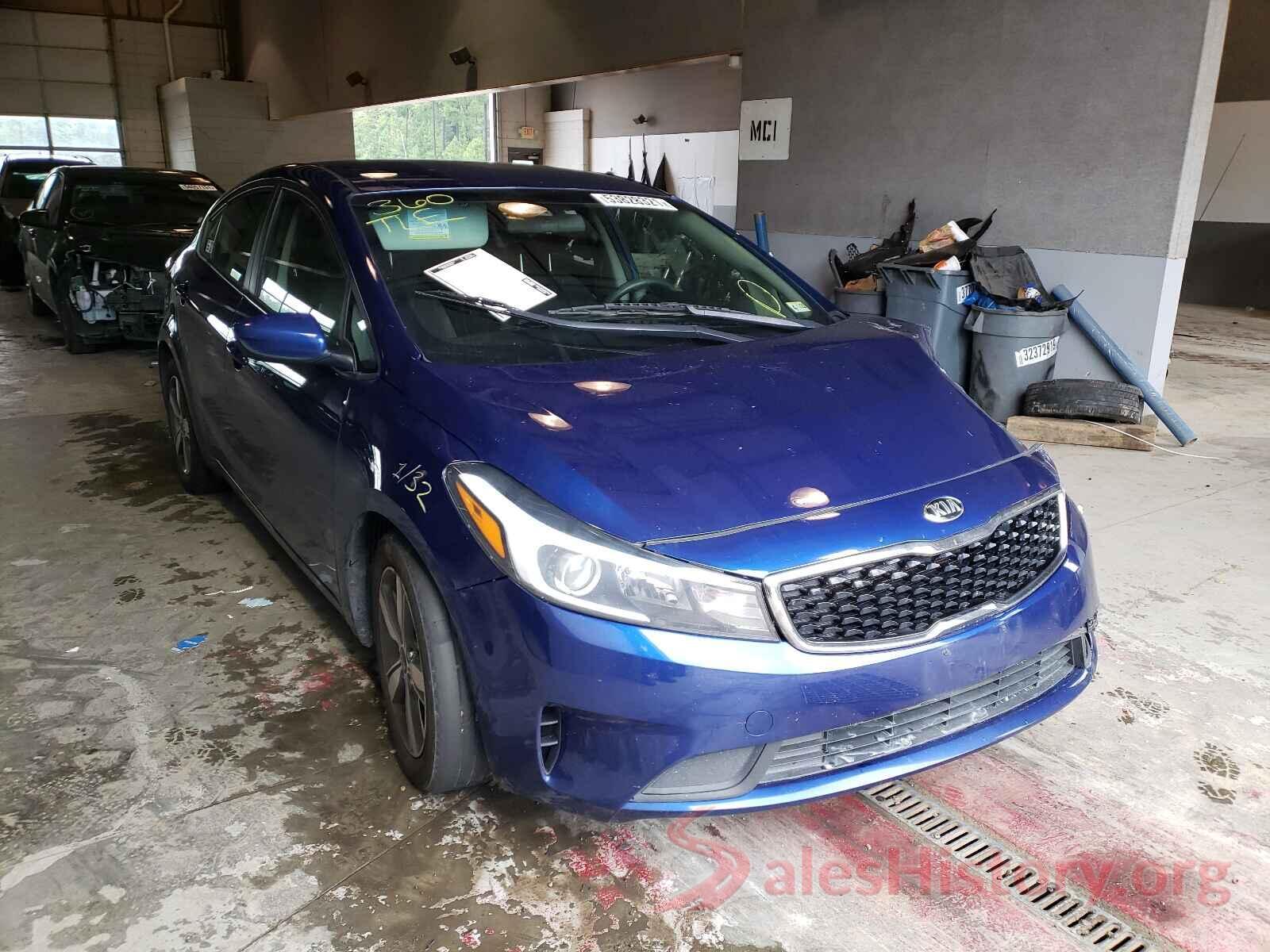 3KPFL4A7XJE194484 2018 KIA FORTE