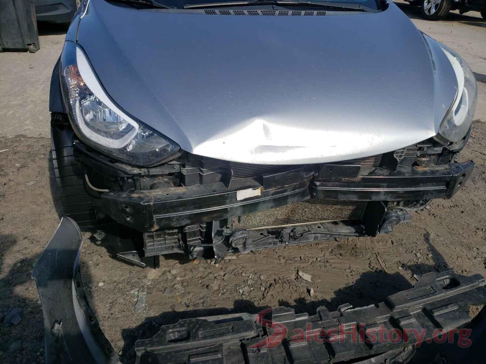 5NPDH4AE7GH678690 2016 HYUNDAI ELANTRA