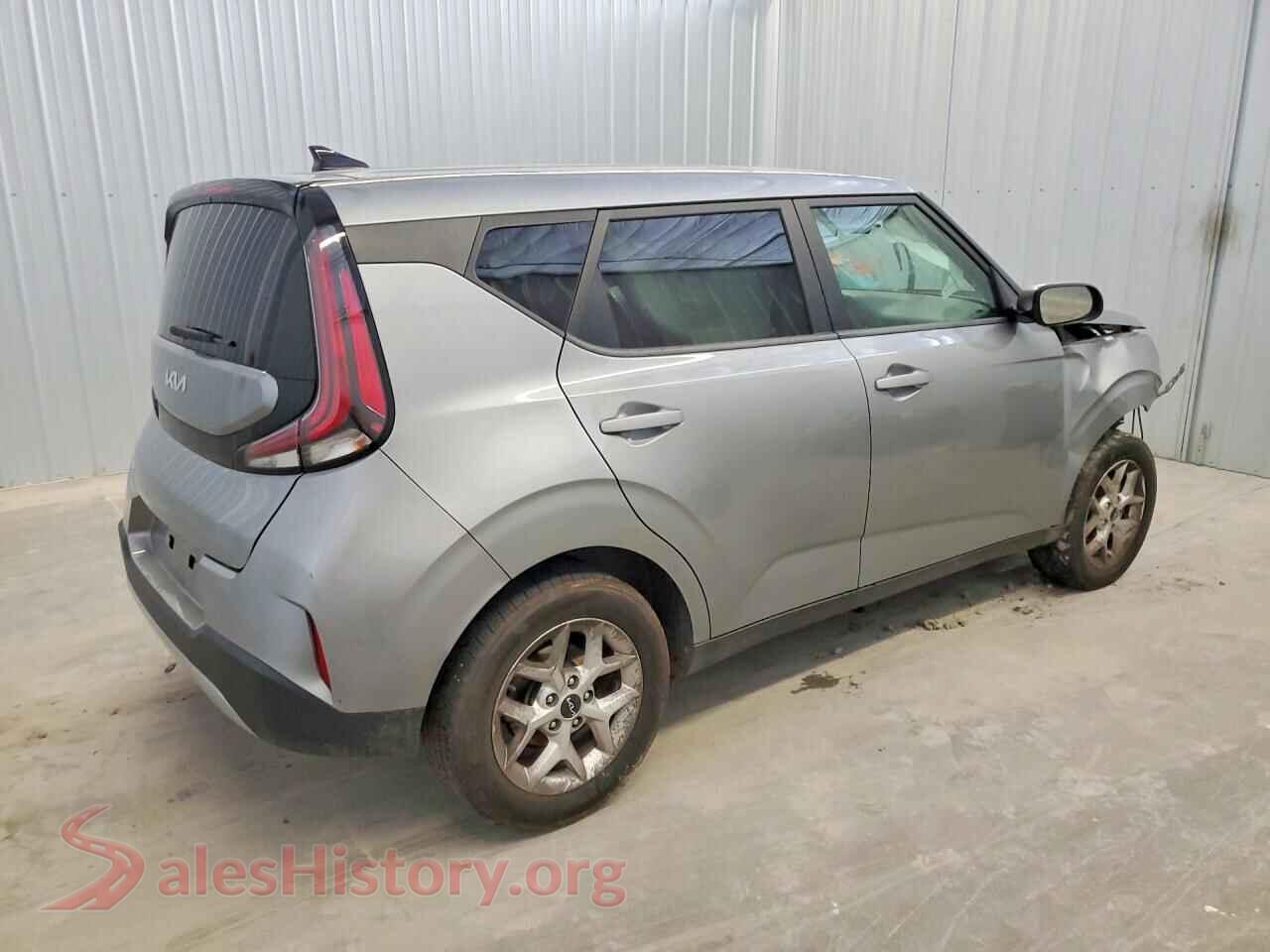 2023 KIA SOUL VIN KNDJ23AU4P7871440, right side view