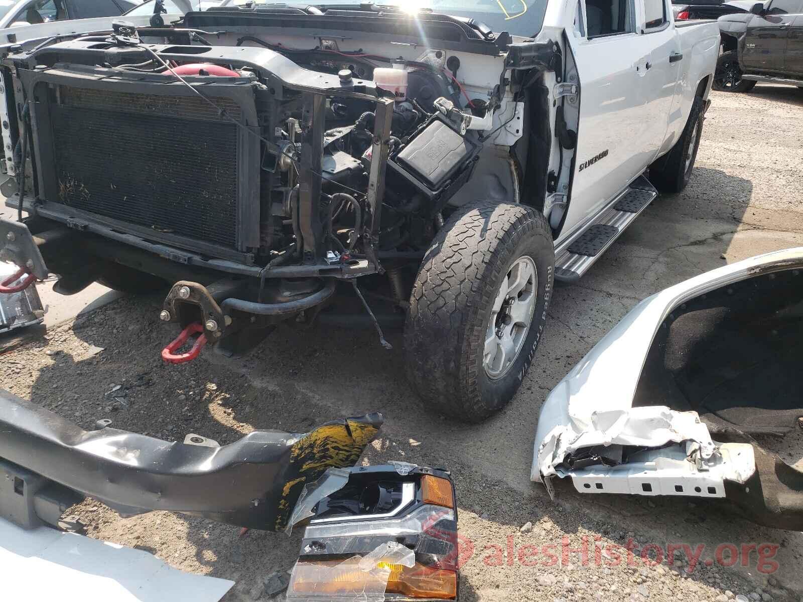 1GCRCNEHXJZ282932 2018 CHEVROLET SILVERADO