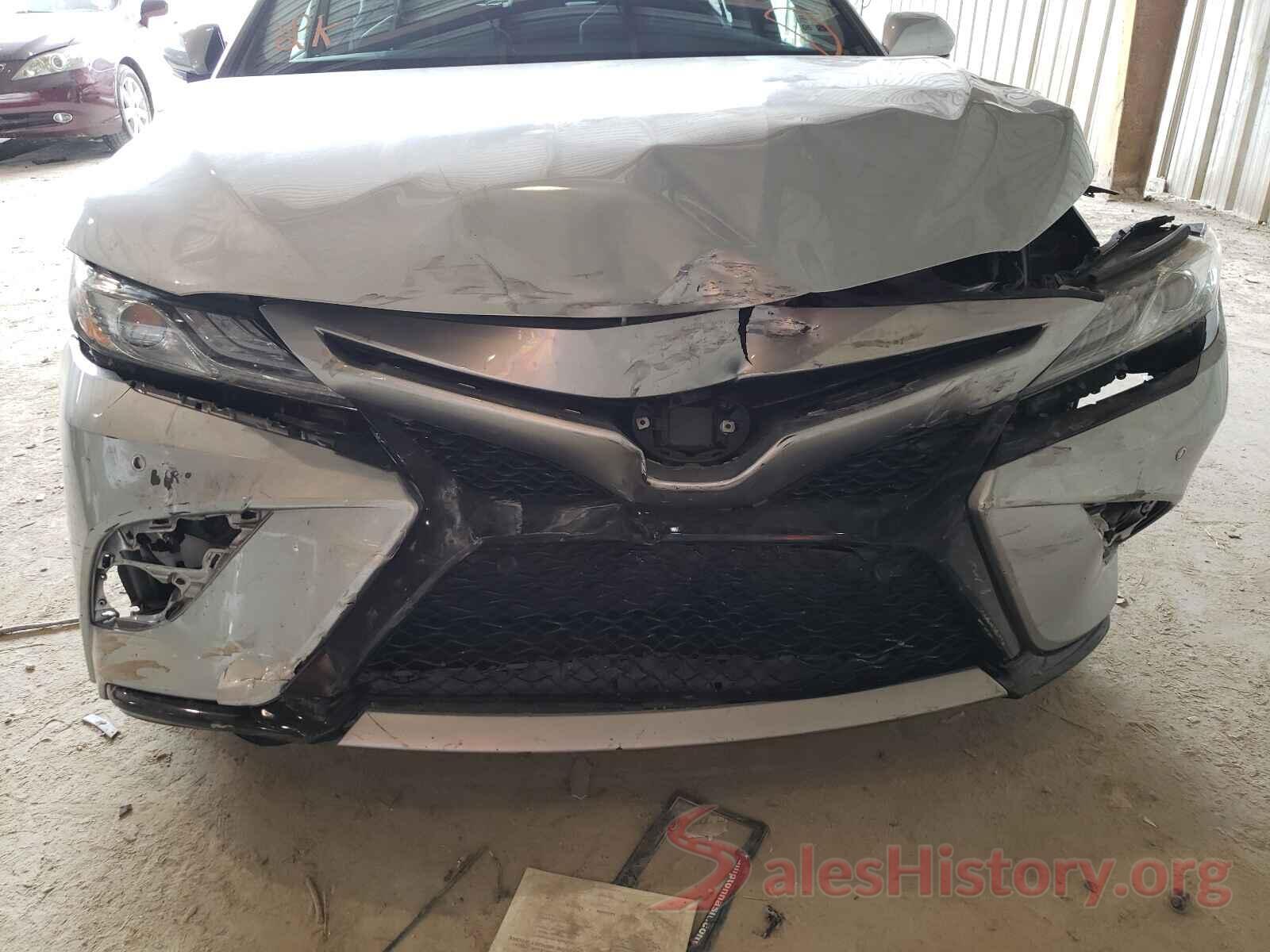 4T1B61HKXJU126147 2018 TOYOTA CAMRY