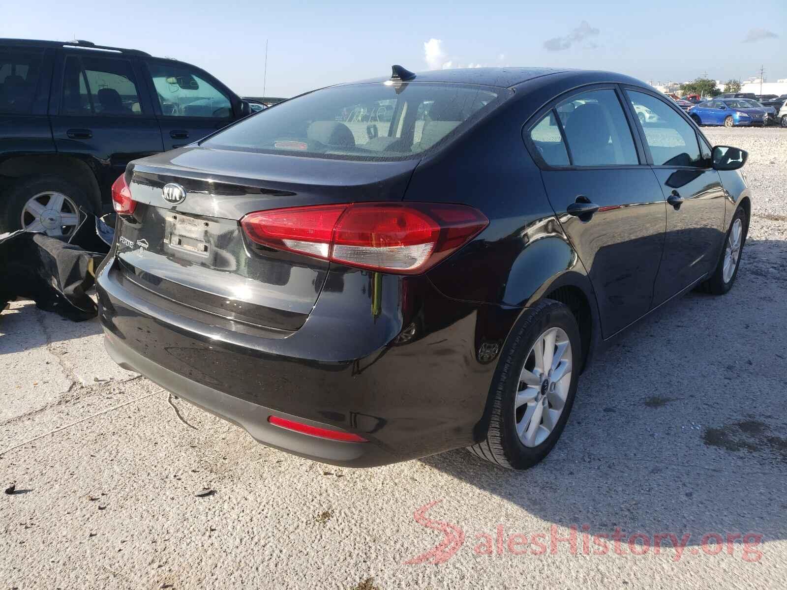 3KPFL4A77HE152882 2017 KIA FORTE