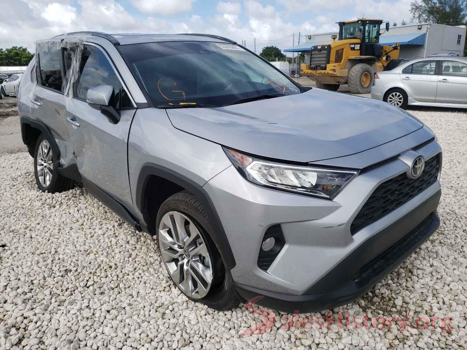 2T3C1RFVXMW155996 2021 TOYOTA RAV4