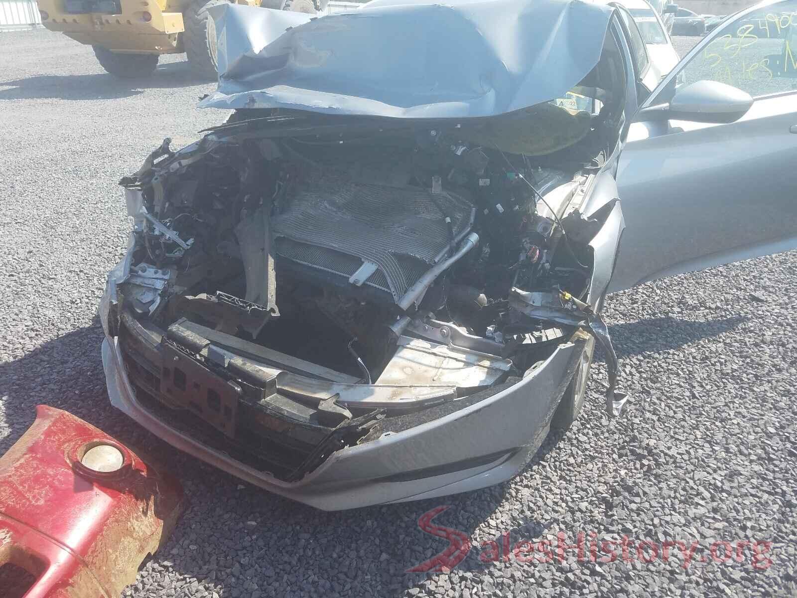 1HGCV1F14JA095874 2018 HONDA ACCORD