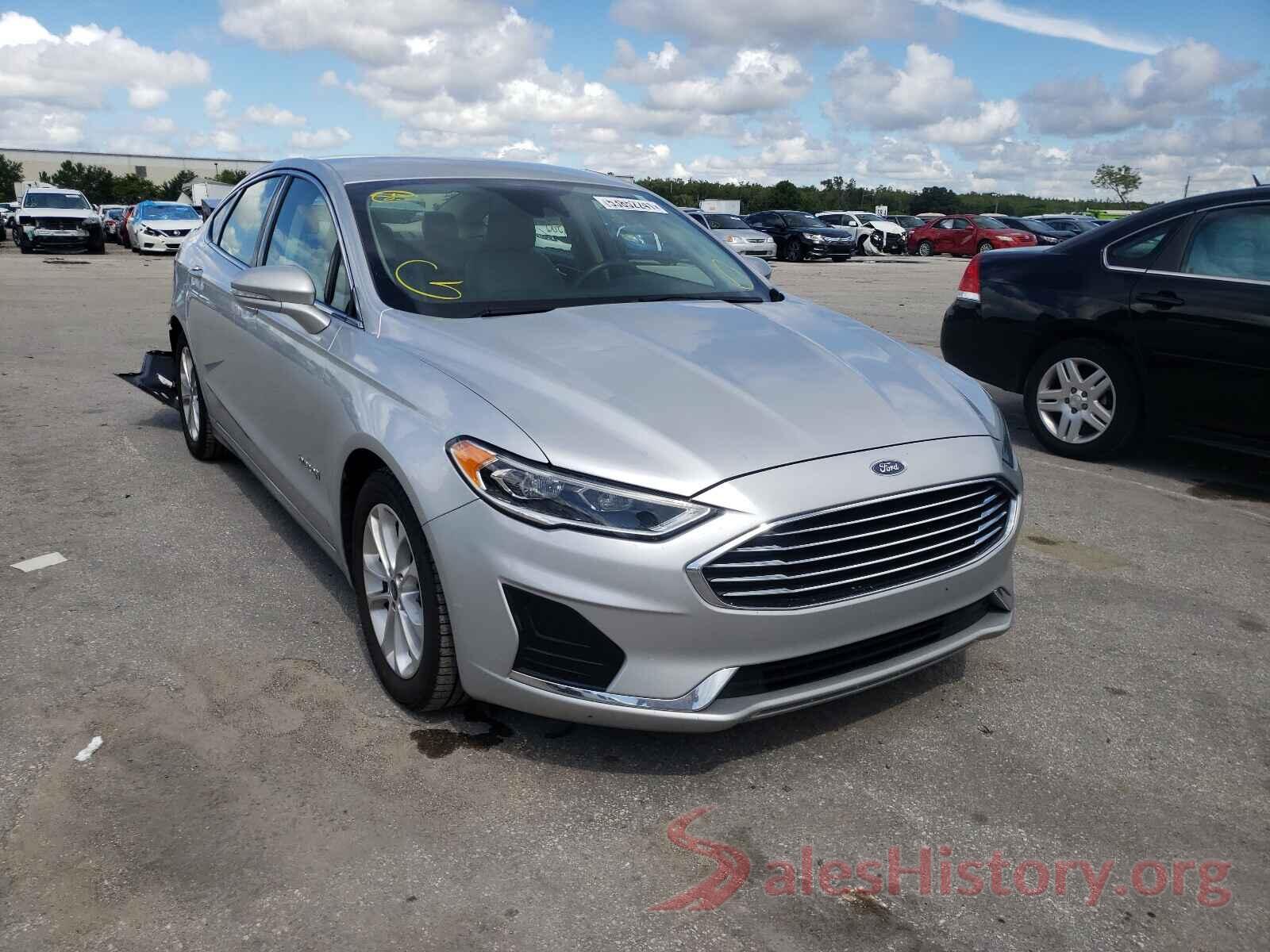 3FA6P0MU7KR137223 2019 FORD FUSION