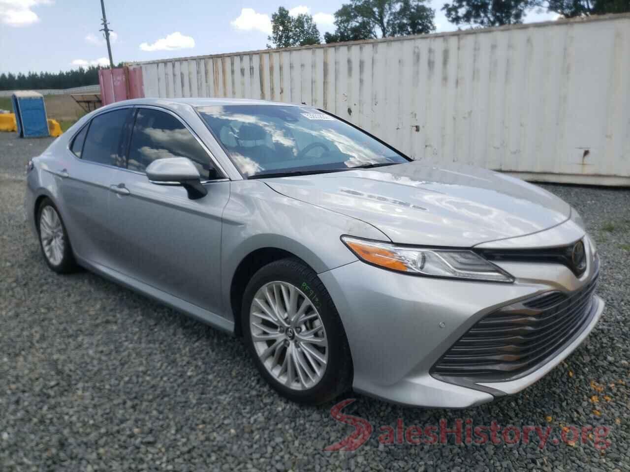 4T1B11HK8JU522981 2018 TOYOTA CAMRY