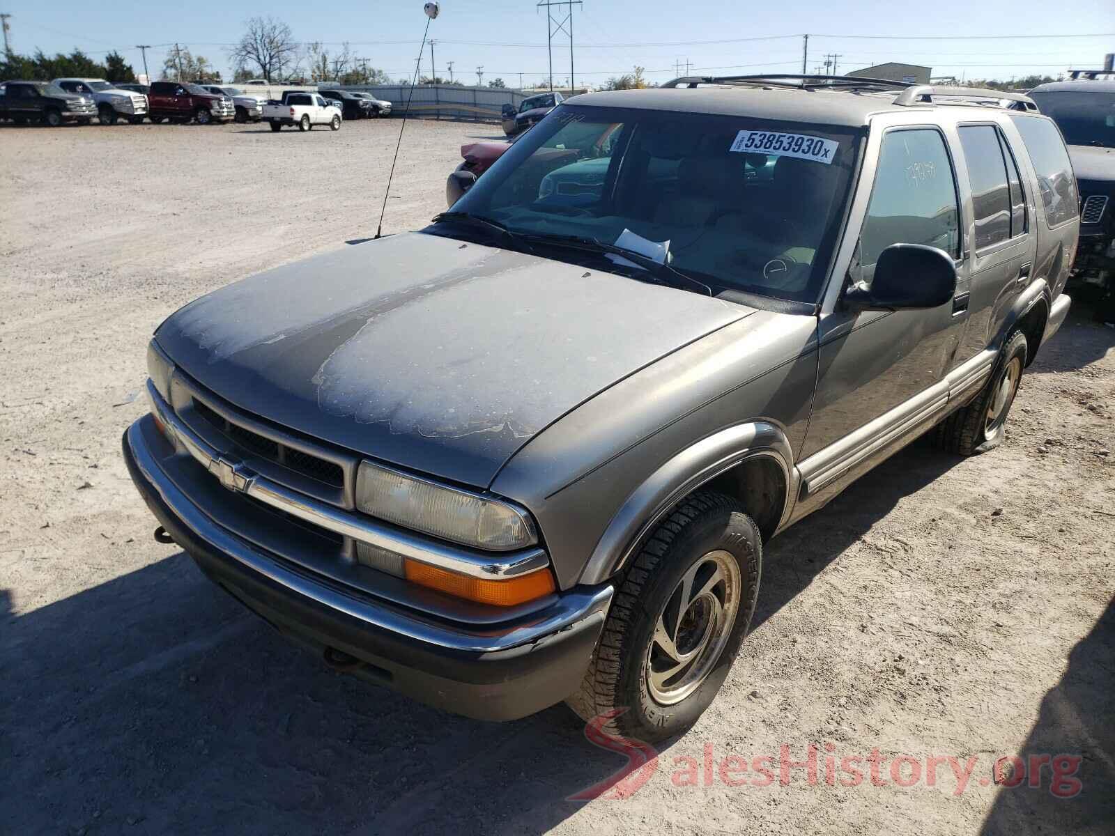 1GNDT13W112168712 2001 CHEVROLET BLAZER