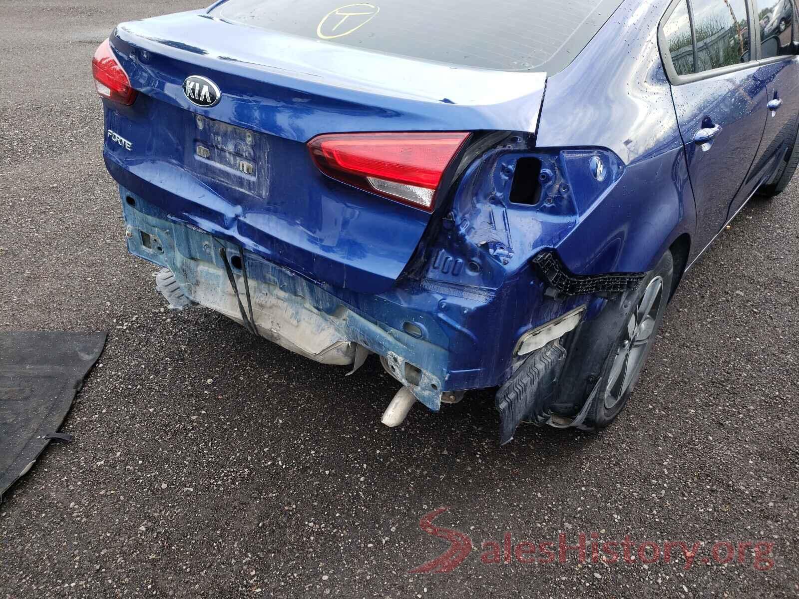 3KPFL4A7XJE163106 2018 KIA FORTE