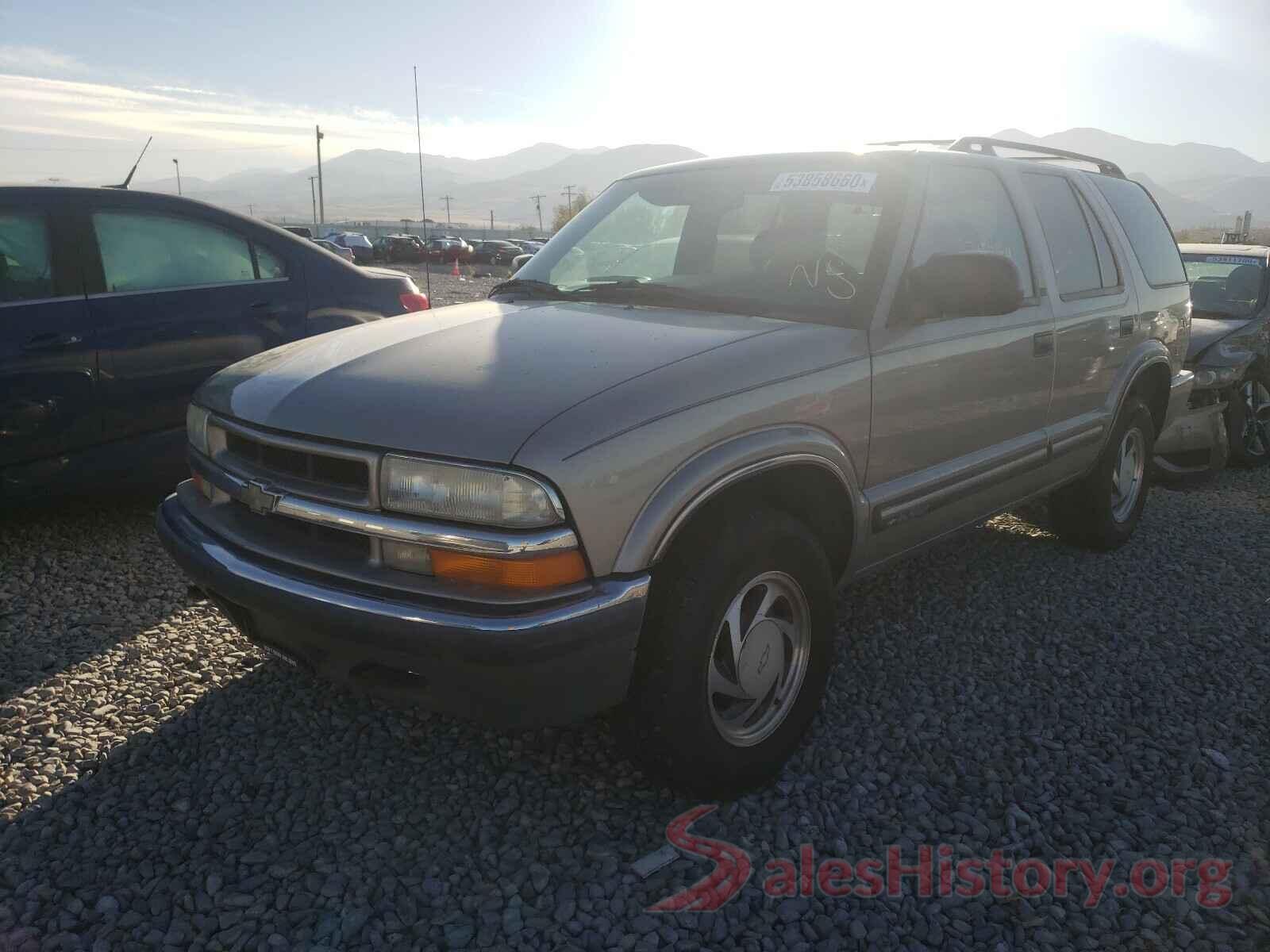 1GNDT13W81K250470 2001 CHEVROLET BLAZER