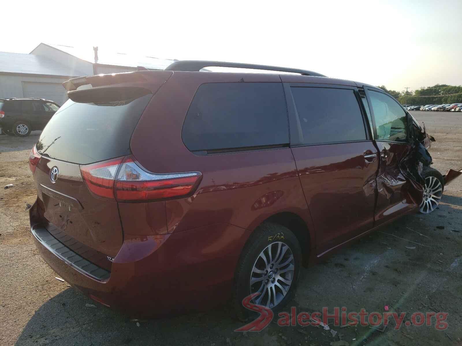 5TDYZ3DC3JS940225 2018 TOYOTA SIENNA