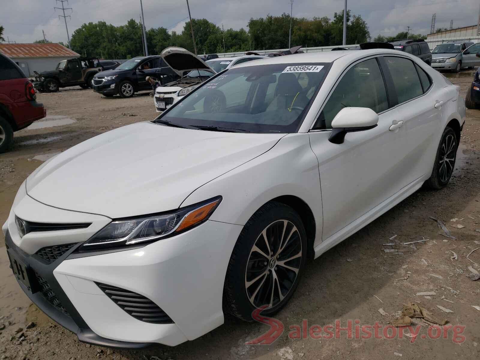 JTNB11HK8J3008618 2018 TOYOTA CAMRY