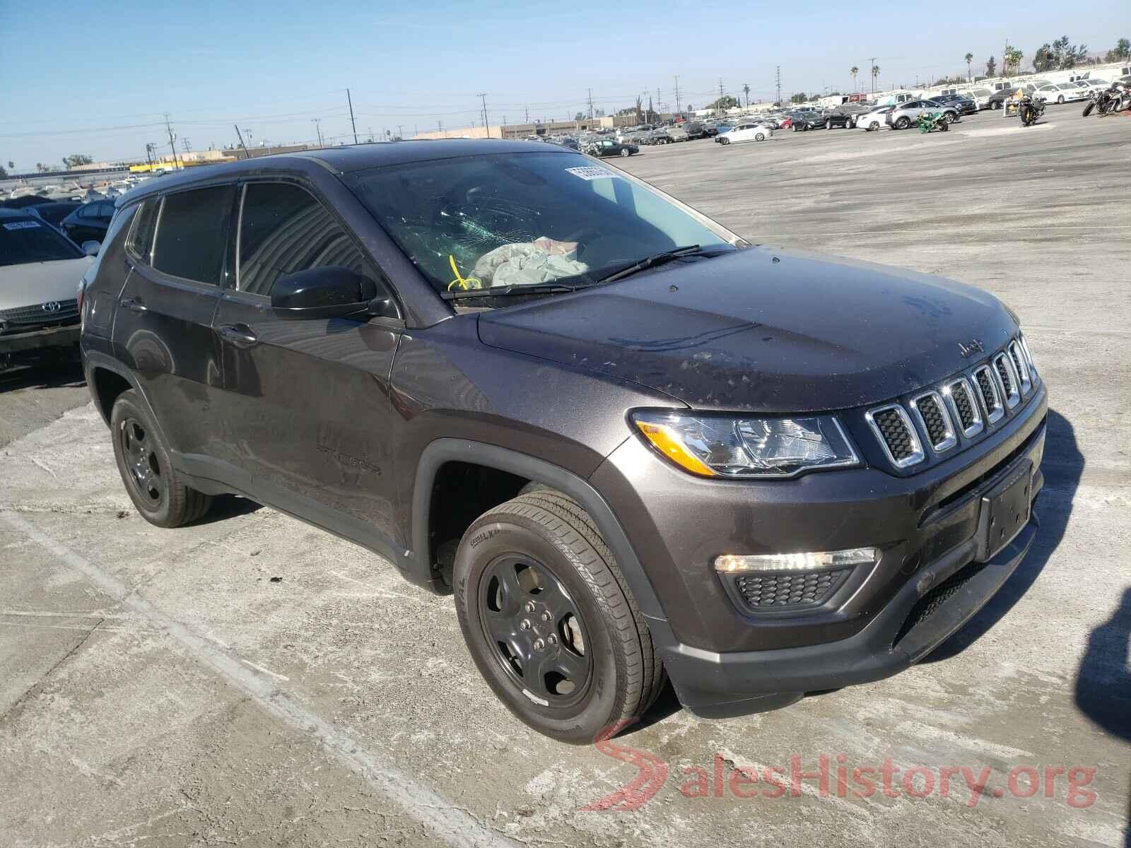 3C4NJDAB1JT423670 2018 JEEP COMPASS