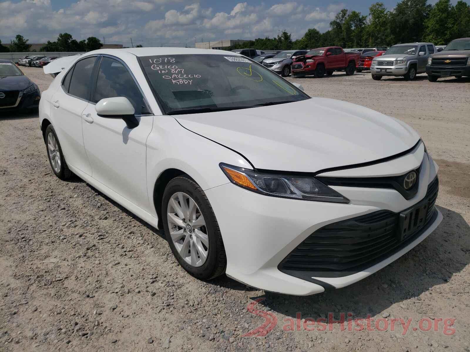 4T1B11HK8KU820710 2019 TOYOTA CAMRY