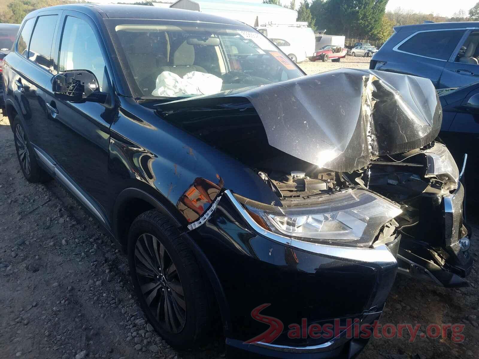 JA4AD2A3XKZ051866 2019 MITSUBISHI OUTLANDER