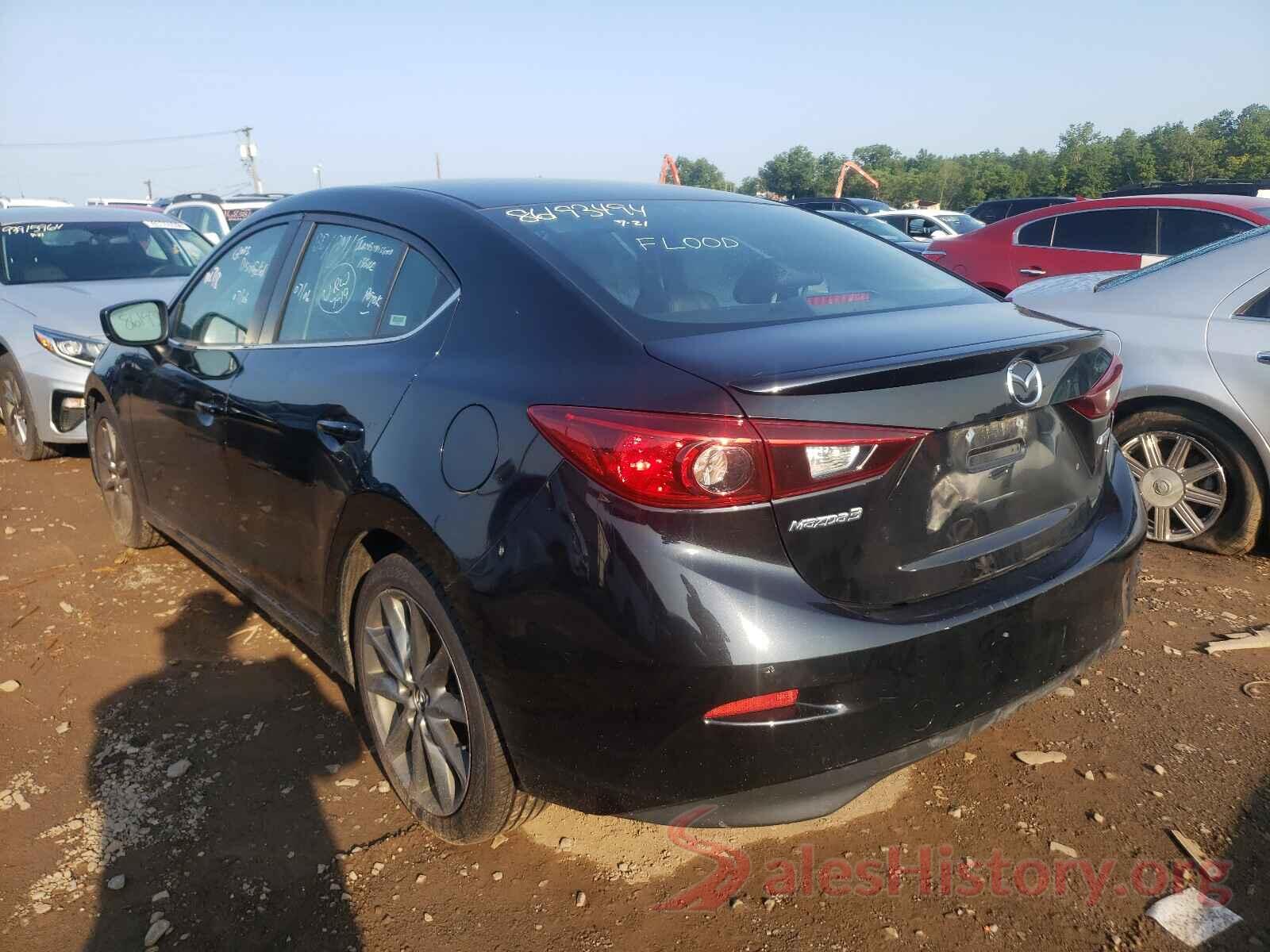 3MZBN1V35JM209216 2018 MAZDA 3