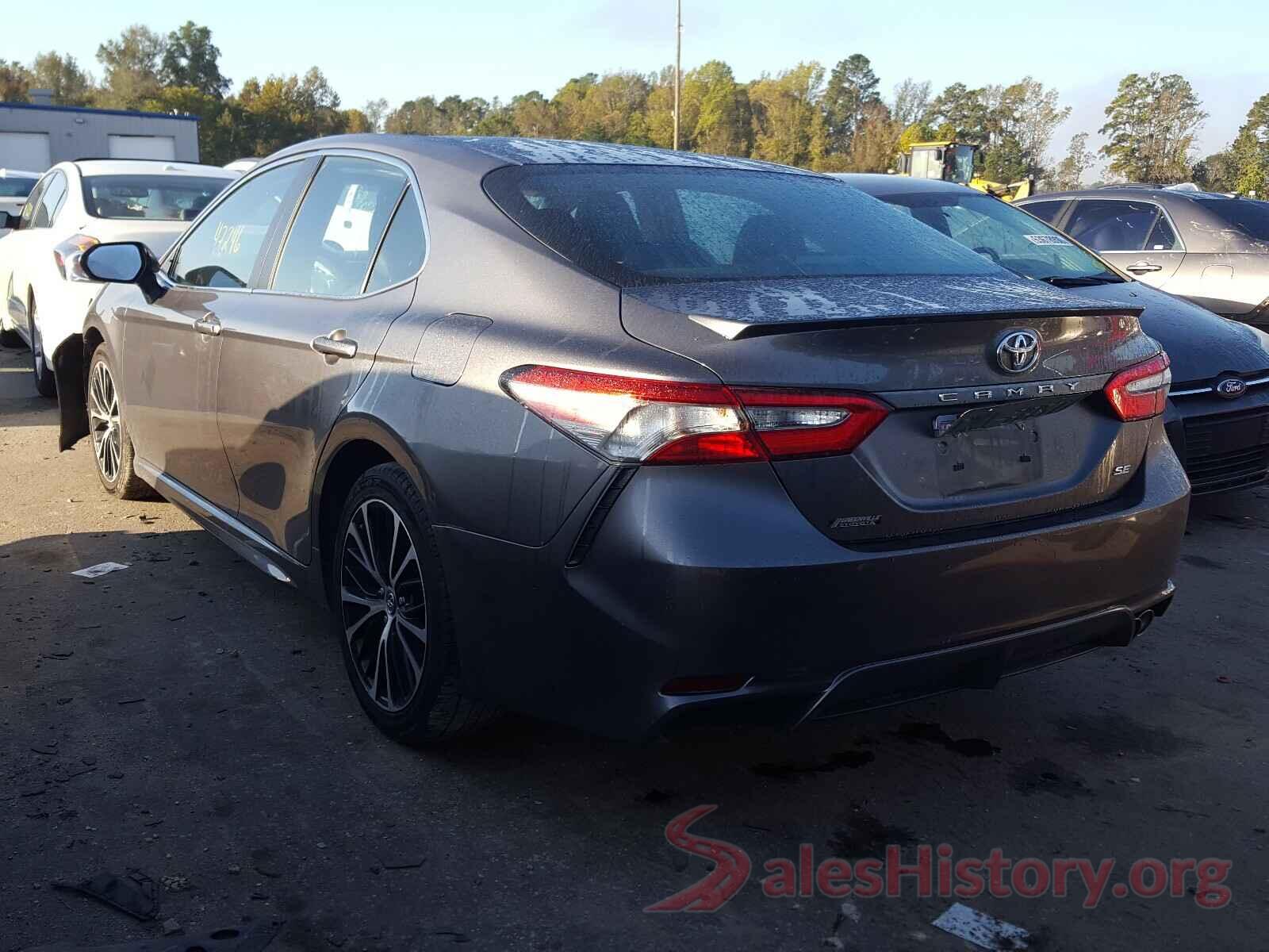 4T1B11HK6JU013665 2018 TOYOTA CAMRY