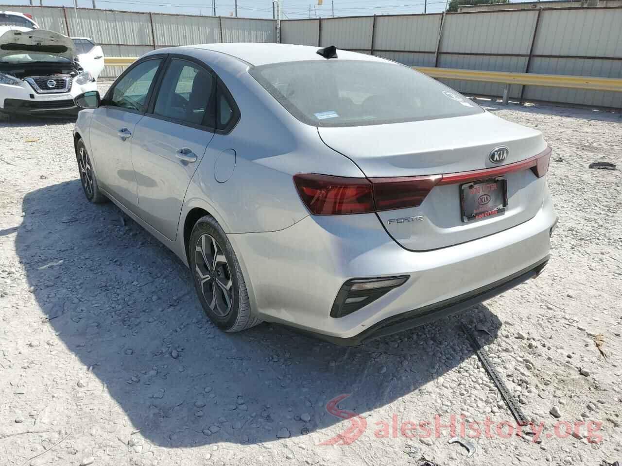 3KPF24AD2KE060160 2019 KIA FORTE