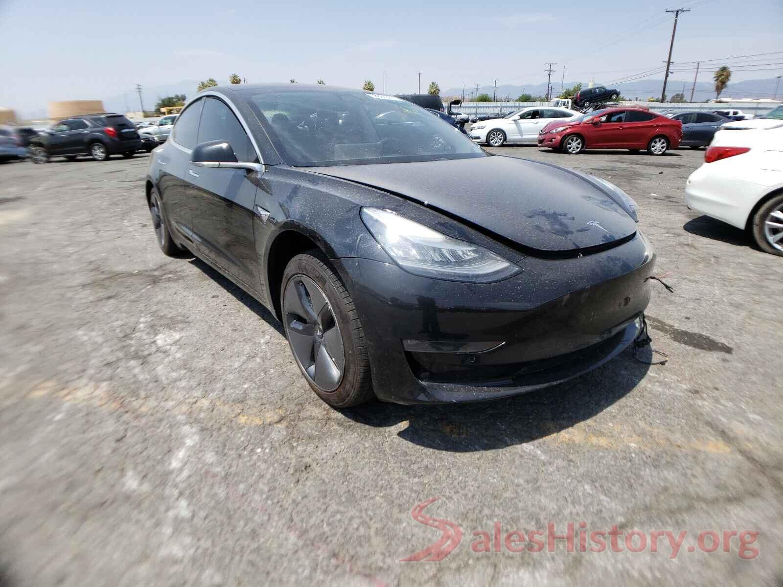 5YJ3E1EAXJF012438 2018 TESLA MODEL 3