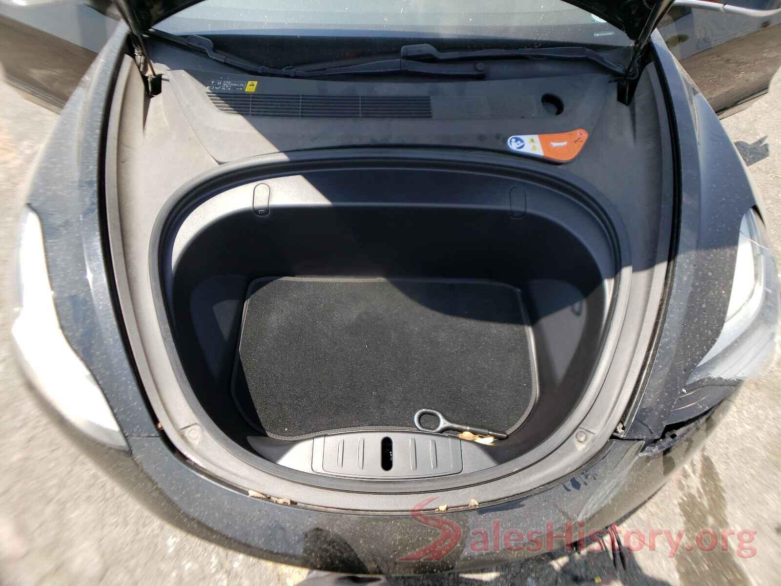 5YJ3E1EAXJF012438 2018 TESLA MODEL 3