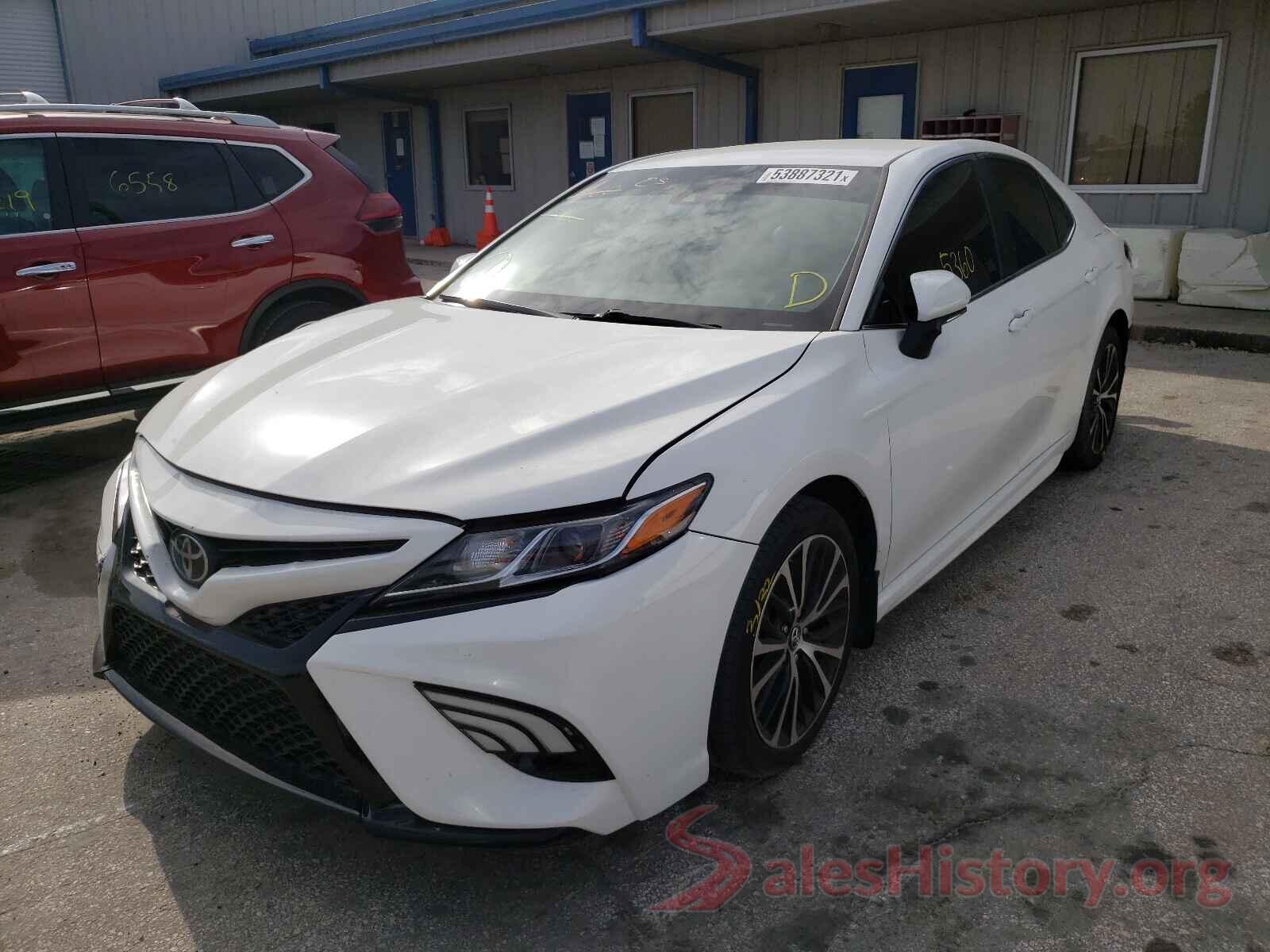 4T1B11HK9JU027673 2018 TOYOTA CAMRY