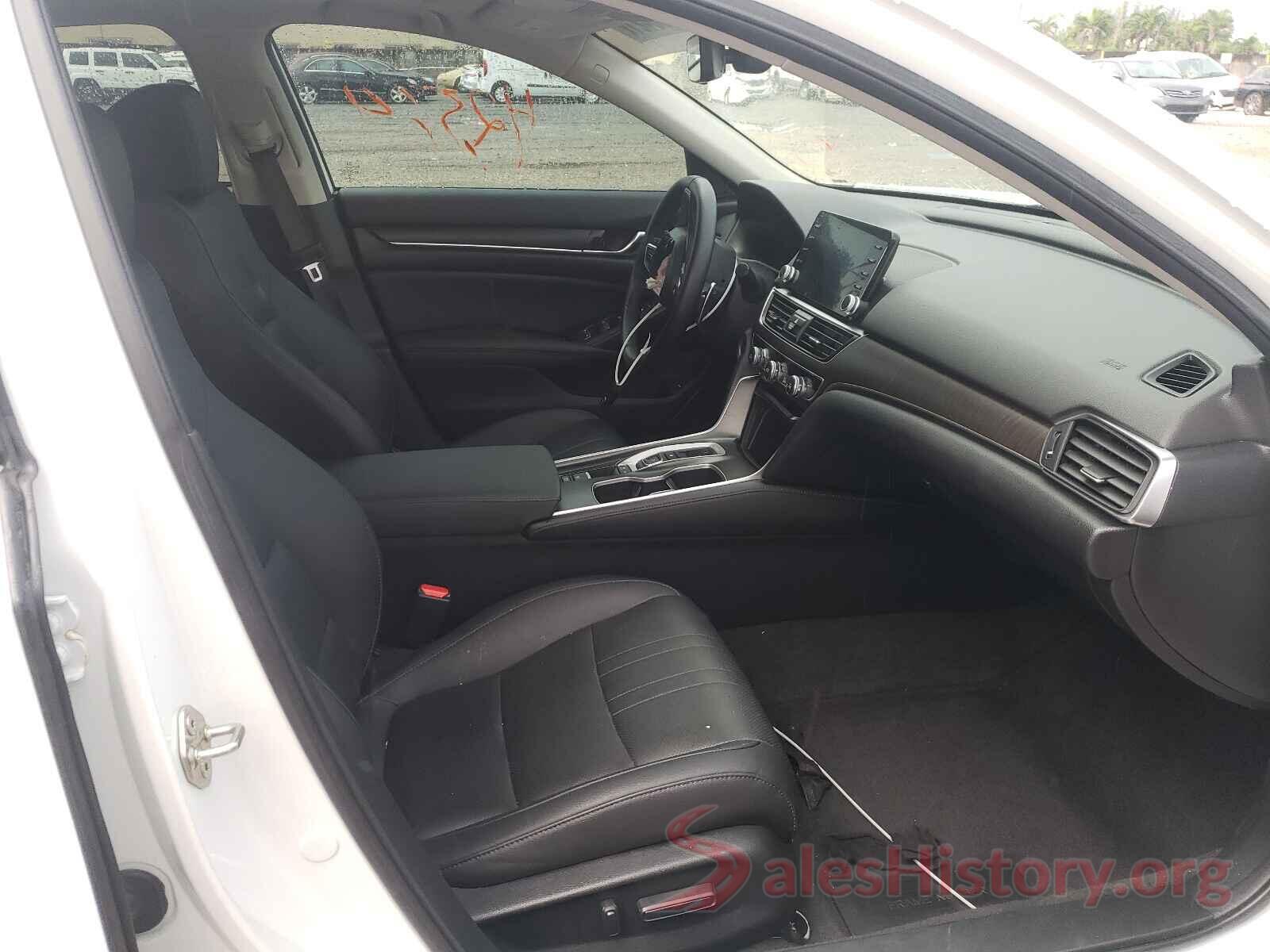 1HGCV2F52JA001788 2018 HONDA ACCORD