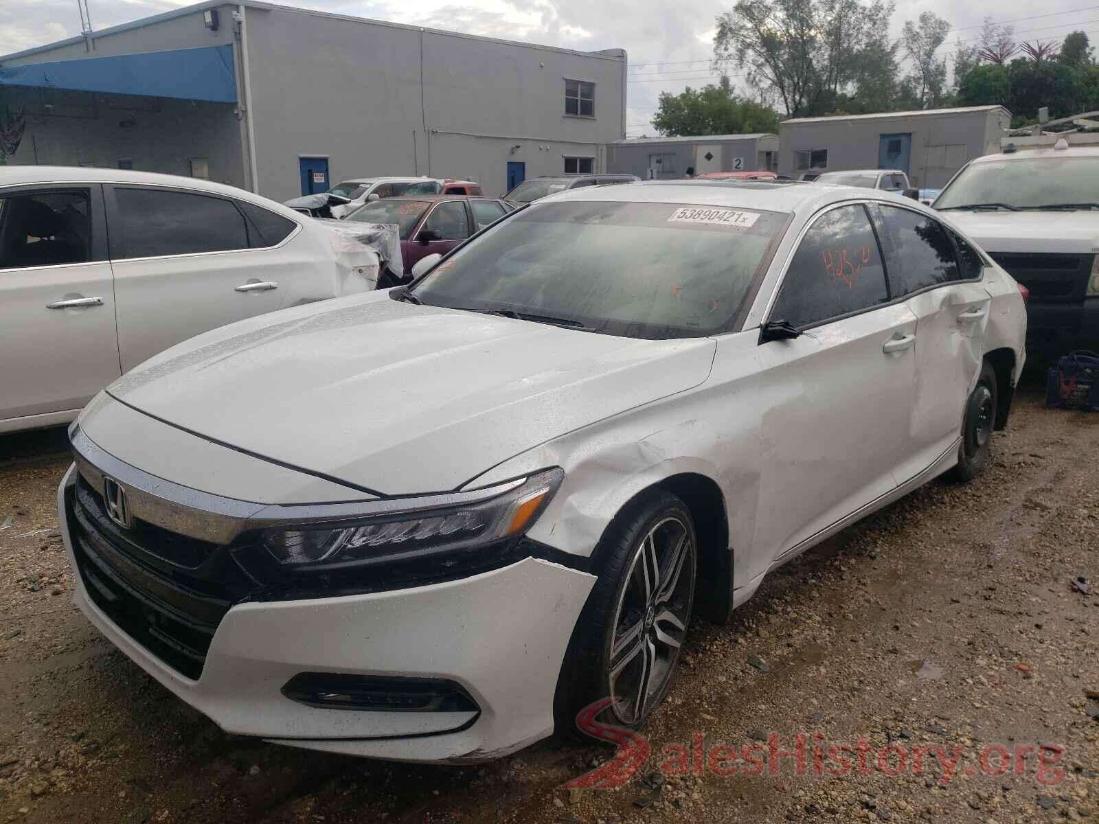 1HGCV2F52JA001788 2018 HONDA ACCORD