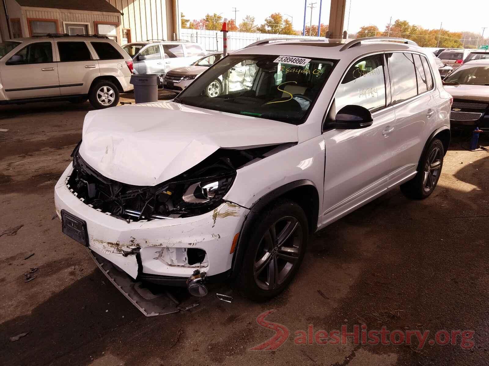 WVGUV7AX9HK010366 2017 VOLKSWAGEN TIGUAN